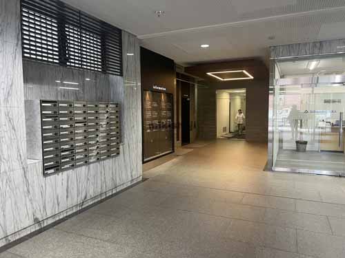 二日町・春日町・木町通のステーションプラザビル エントランス2