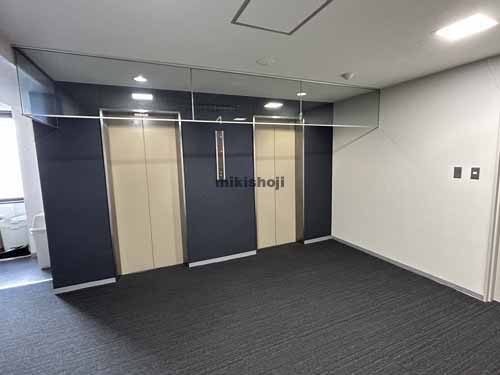 泉中央ビル エレベーターホール2