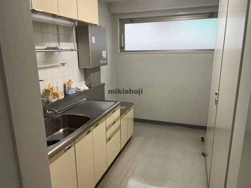 二日町東急ビル 水回り2