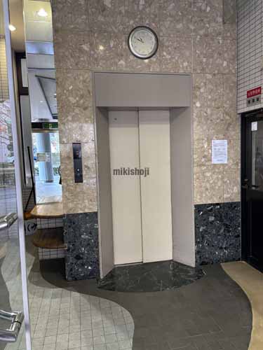 若林区の新寺ＫＳビル エントランス2