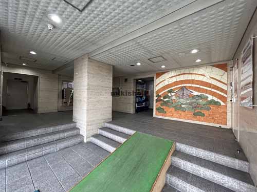 二軒茶屋エスコムビル エントランス2