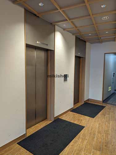 ＡＱＵＡ青森スクエアビル エレベーターホール1