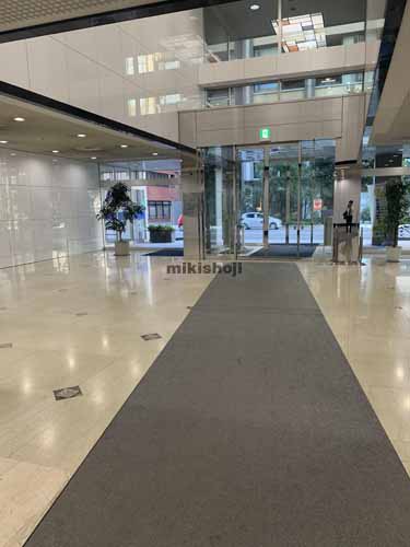 フォレスト仙台 エントランス1