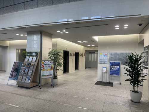 仙台パークビル エントランス7