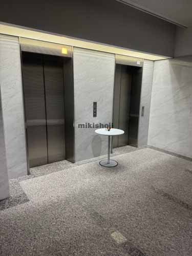 泉エクセルビル エレベーターホール3