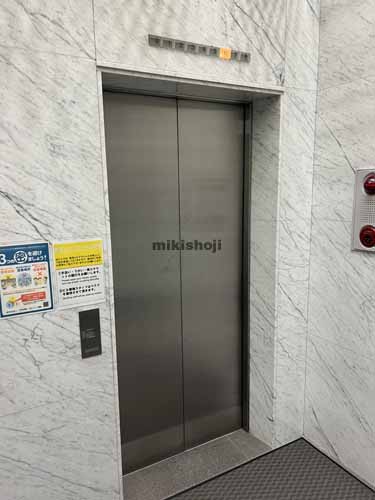 ＴＲ仙台ビル エレベーターホール1