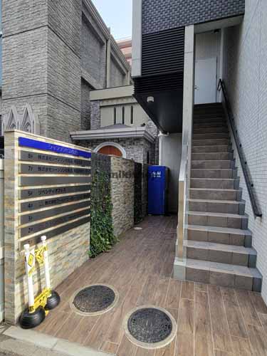 シャンソンビル仙台 外観2