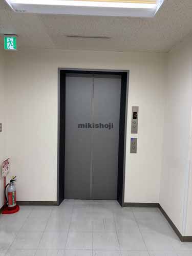 関内の横浜弁天通第一生命ビルディング エレベーターホール1