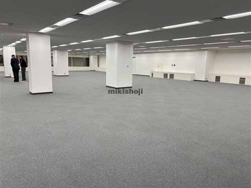 麻生区の新百合トウェンティワンビル 貸室内1