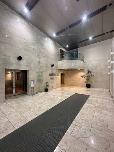 ＨＦ横浜山下町ビル エントランス1