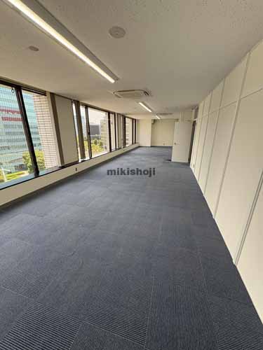 名駅南・平池町の名南クリヤマビル 貸室内1