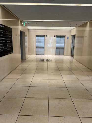 熱田区全域の電波学園金山第１ビル エレベーターホール1
