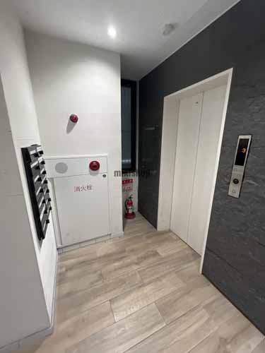 吉泉ビル エレベーターホール1