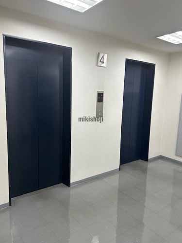 シェーネルビル エレベーターホール2