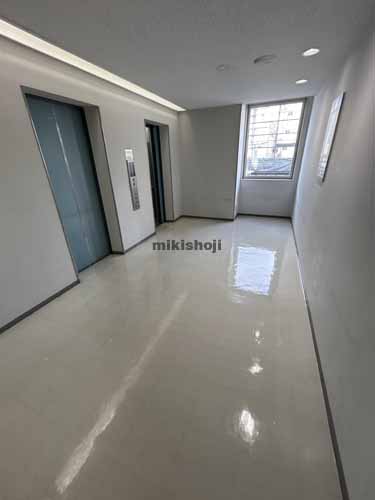 浜松市全域の出雲殿互助会連尺ビル(旧:浜松連尺ビル) エレベーターホール1