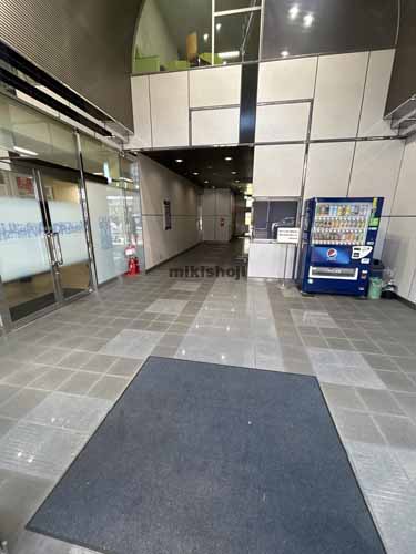 静岡市全域の静鉄日出町ビル エントランス1