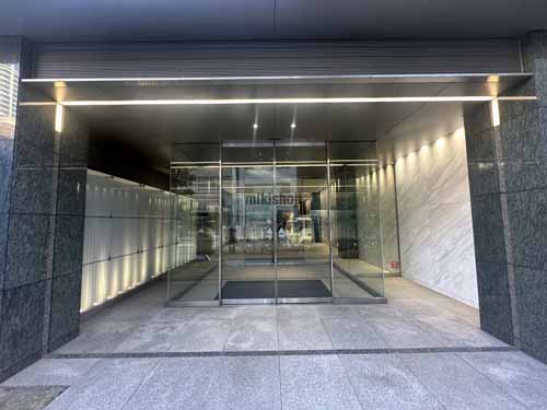 名古屋伏見ビル エントランス1