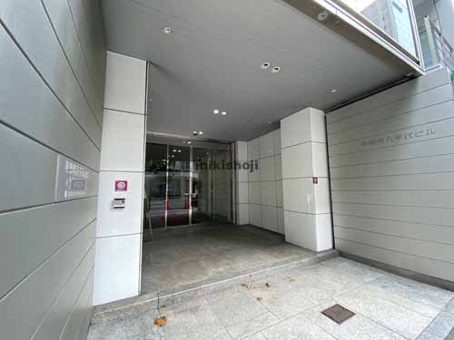 平野町八千代ビル エントランス3