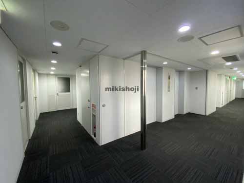 平野町八千代ビル エレベーターホール2