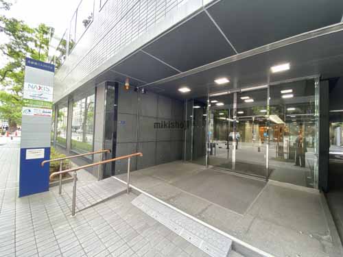 北浜～淡路町の高麗橋ウエストビル エントランス3