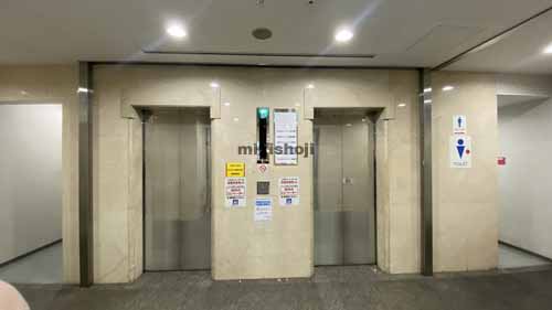 本町南シモジマビル エントランス8