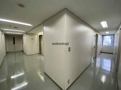 本町南シモジマビル エレベーターホール1