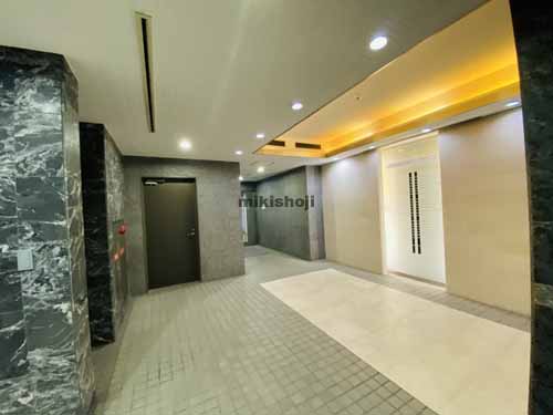 堺筋本町プラザビル エントランス7