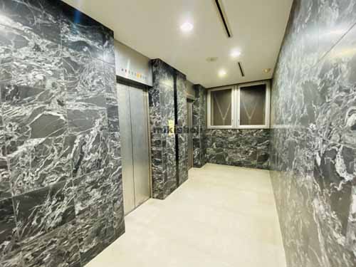 堺筋本町プラザビル エントランス9