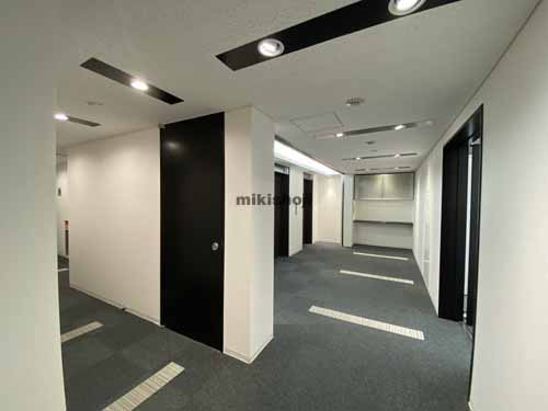 ＷＡＫＩＴＡ堺筋本町ビル エレベーターホール3