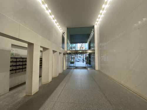 ＮＴＰＲ堺筋本町ビル エントランス3