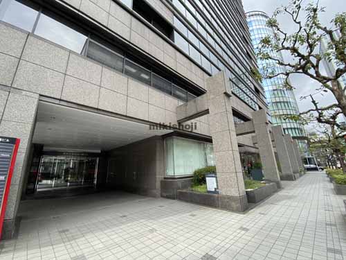 野村不動産四ツ橋ビル エントランス1