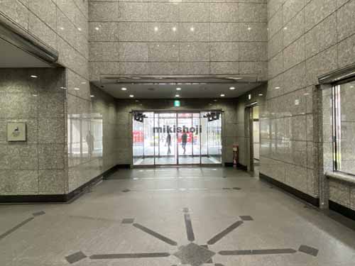 野村不動産四ツ橋ビル エントランス4