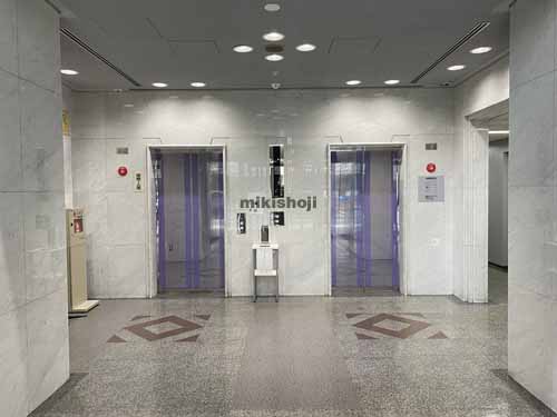 肥後橋ルーセントビル エレベーターホール2