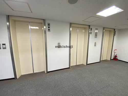 太陽生命難波ビル エレベーターホール3