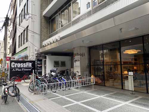 大阪写真会館ビル エントランス6