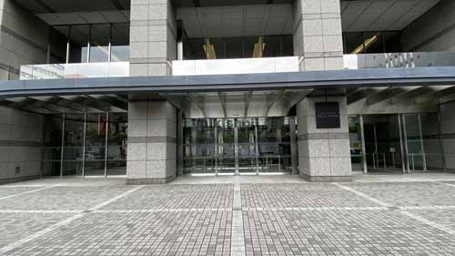 新大阪トラストタワー エントランス1