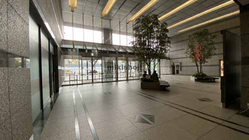 新大阪トラストタワー エントランス7