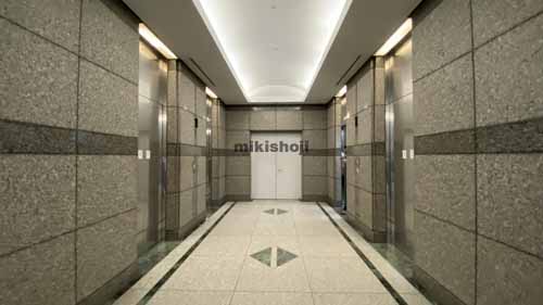新大阪トラストタワー エントランス9
