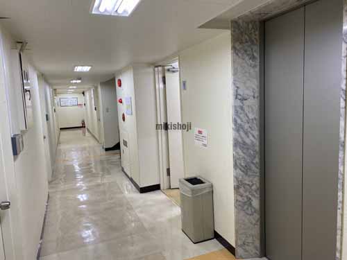 芝田・茶屋町・大深町の東洋ビルディング新館 エレベーターホール1