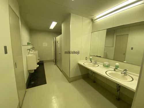 商業ビル 水回り1