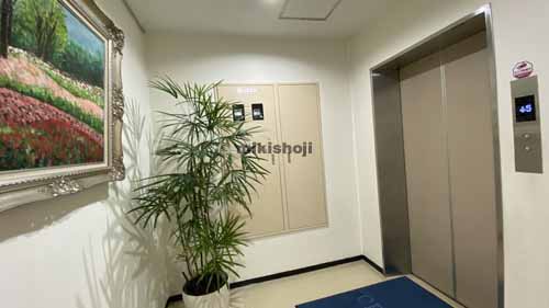 吹田市のクルーズ江坂ビル エレベーターホール5