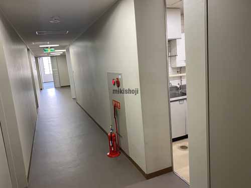 尼崎第一ビル エレベーターホール1