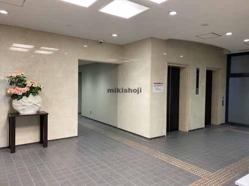 なんばＡＫビル エントランス7
