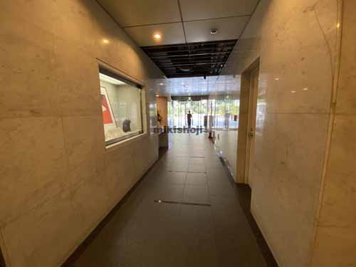 瓦町～久太郎町の大一ビル エントランス4