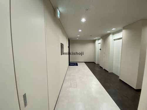 アイカビル エレベーターホール4