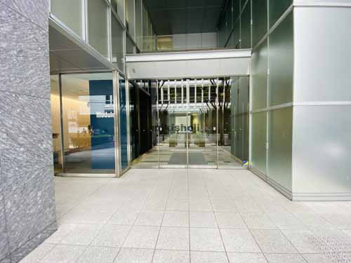 ＯＲＩＸ久太郎町ビル エントランス3