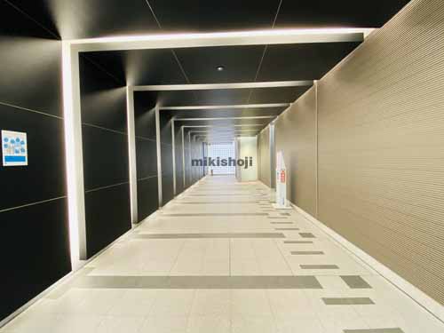 ＯＲＩＸ久太郎町ビル エントランス4