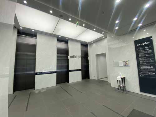 梅田・堂島・中之島の堂島プラザビル エントランス2