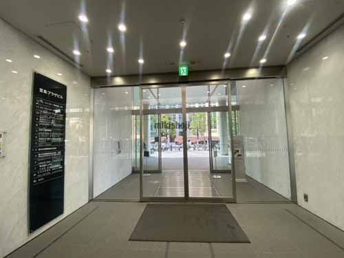 梅田・堂島・中之島の堂島プラザビル エントランス3