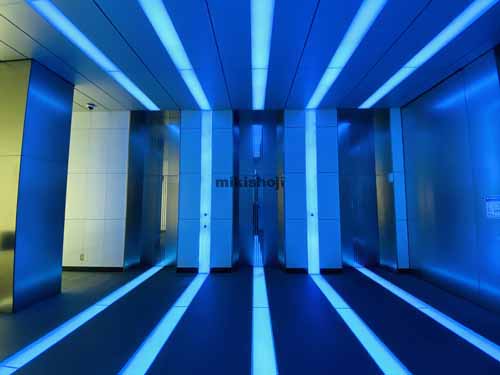 御堂筋本町アーバンビル エントランス4